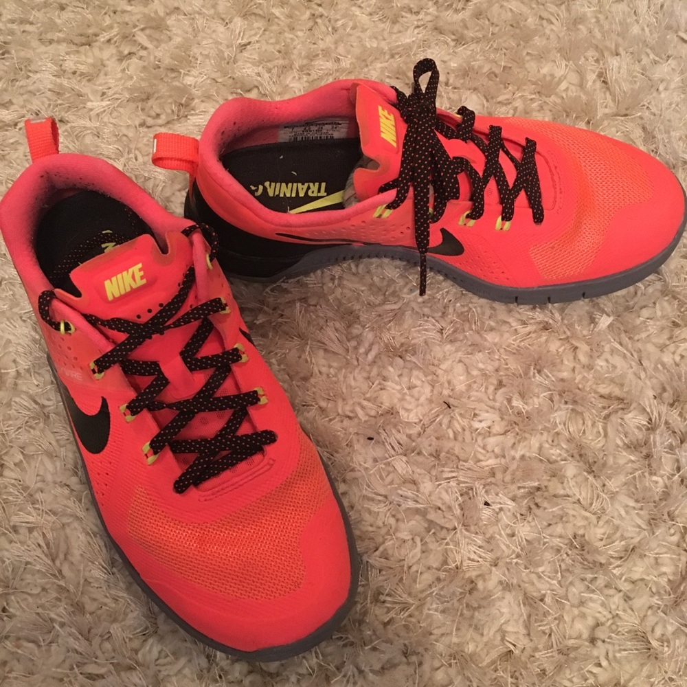 Nike metcons